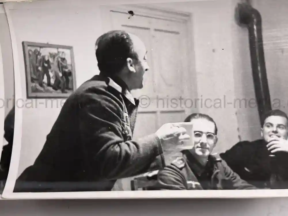 WWII GERMAN ARMY PHOTO GROUPING