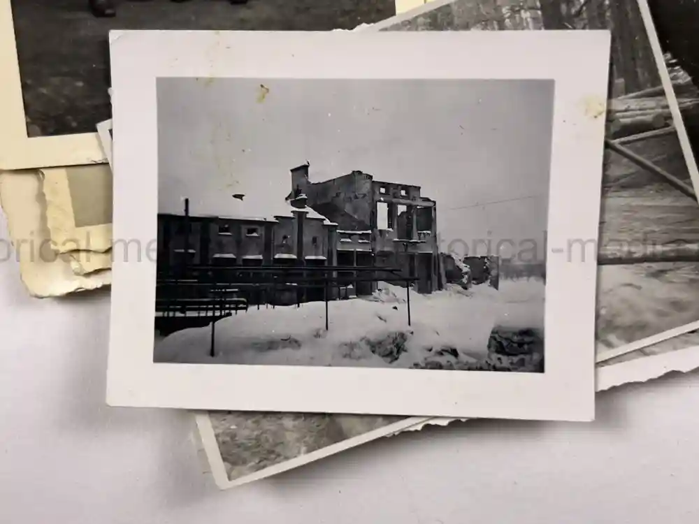 WWII GERMAN ARMY PHOTO GROUPING