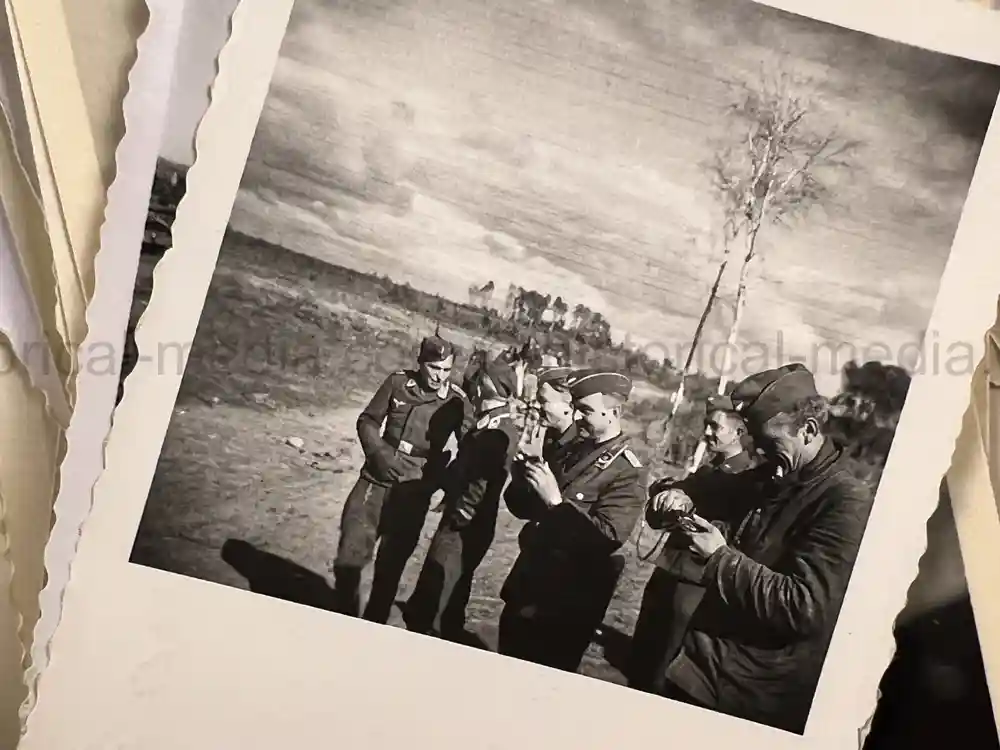 WWII GERMAN ARMY PHOTO GROUPING