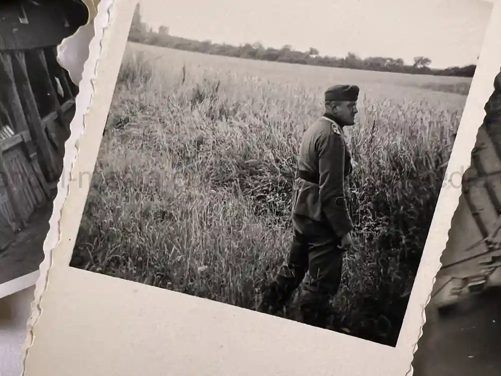 WWII GERMAN ARMY PHOTO GROUPING