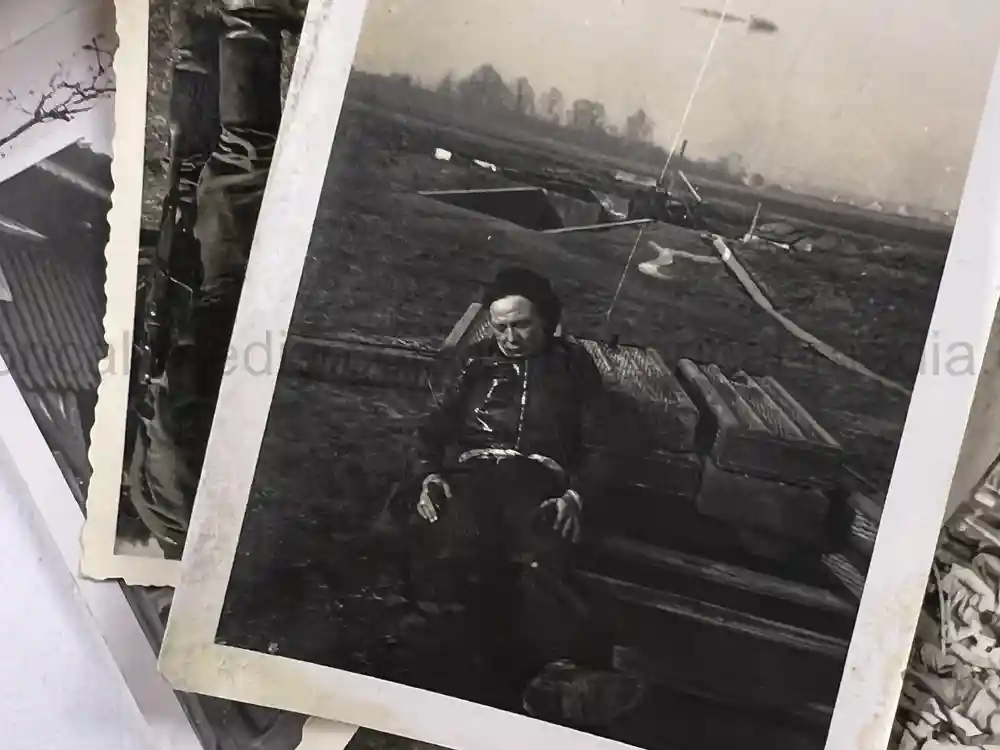 WWII GERMAN ARMY PHOTO GROUPING