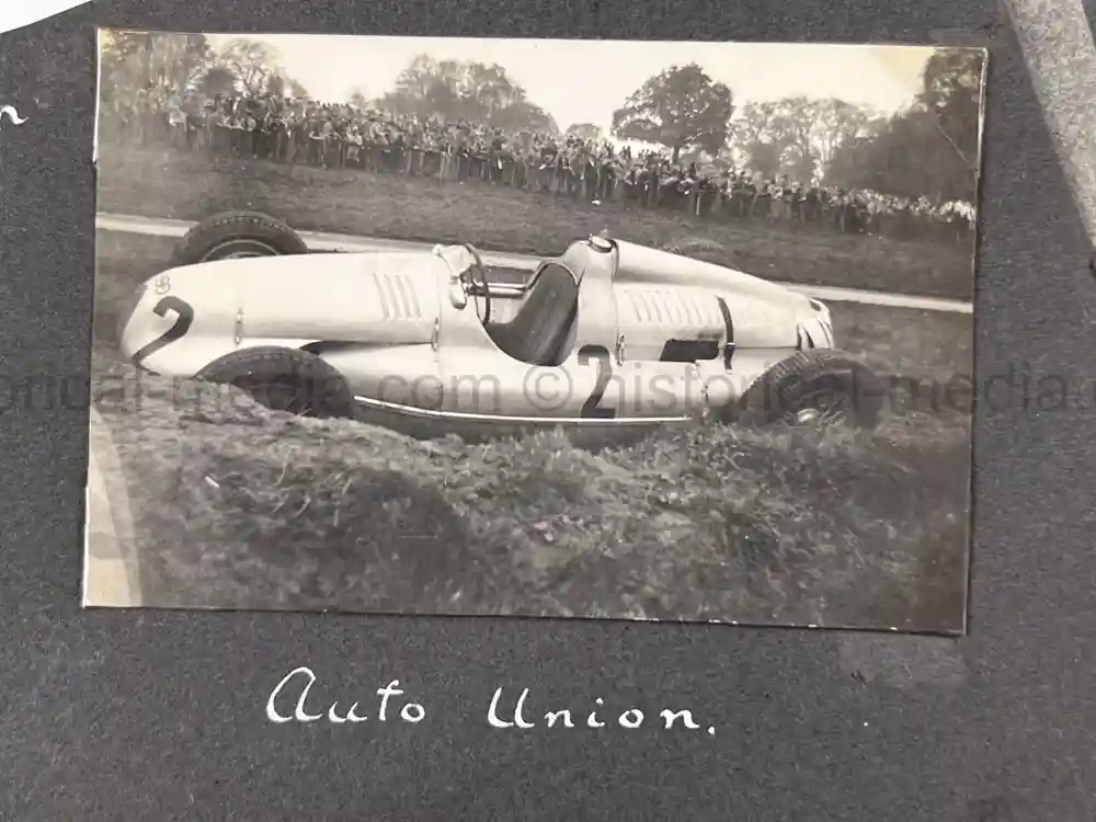 BRITISH WWII PHOTO ALBUM - OFFICER CADET TRAINING UNIT (OCTU)