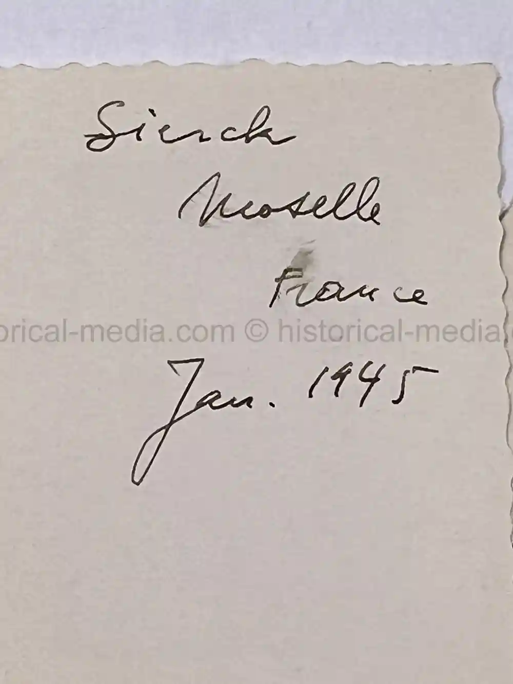 US WWII PHOTO GROUPING - FRANCE, GERMANY 1944-45 US WWII PHOTO GROUPING - FRANCE, GERMANY 1944-45