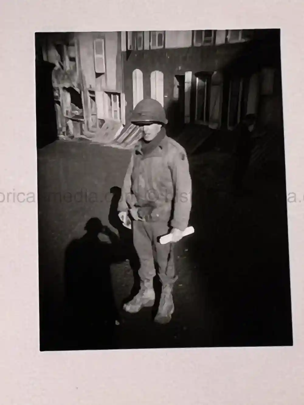 US WWII PHOTO GROUPING - FRANCE, GERMANY 1944-45 US WWII PHOTO GROUPING - FRANCE, GERMANY 1944-45