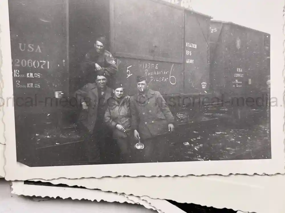 US WWII PHOTO GROUPING - FRANCE, GERMANY 1944-45 US WWII PHOTO GROUPING - FRANCE, GERMANY 1944-45