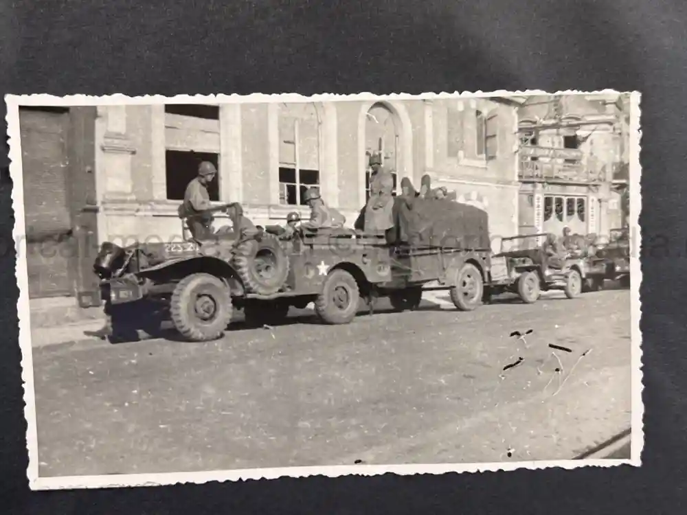 US WWII PHOTO ALBUM - ENGLAND, FRANCE, GERMANY - NICE! US WWII PHOTO ALBUM - ENGLAND, FRANCE, GERMANY - NICE! US WWII PHOTO ALBUM - ENGLAND, FRANCE, GERMANY - NICE! US WWII PHOTO ALBUM - ENGLAND, FRANCE, GERMANY - NICE!