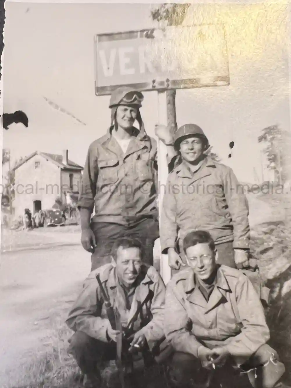 US WWII PHOTO ALBUM - ENGLAND, FRANCE, GERMANY - NICE! US WWII PHOTO ALBUM - ENGLAND, FRANCE, GERMANY - NICE! US WWII PHOTO ALBUM - ENGLAND, FRANCE, GERMANY - NICE! US WWII PHOTO ALBUM - ENGLAND, FRANCE, GERMANY - NICE!