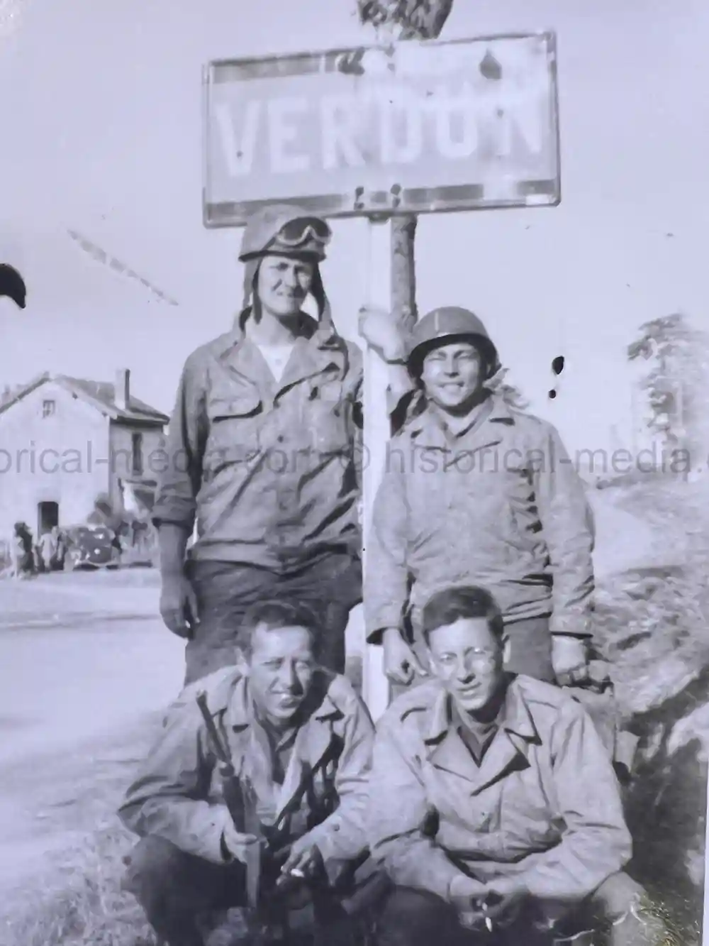 US WWII PHOTO ALBUM - ENGLAND, FRANCE, GERMANY - NICE! US WWII PHOTO ALBUM - ENGLAND, FRANCE, GERMANY - NICE! US WWII PHOTO ALBUM - ENGLAND, FRANCE, GERMANY - NICE! US WWII PHOTO ALBUM - ENGLAND, FRANCE, GERMANY - NICE!