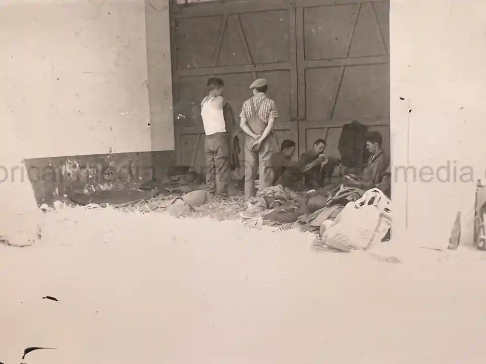 US WWII PHOTO ALBUM - ENGLAND, FRANCE, GERMANY - NICE! US WWII PHOTO ALBUM - ENGLAND, FRANCE, GERMANY - NICE! US WWII PHOTO ALBUM - ENGLAND, FRANCE, GERMANY - NICE! US WWII PHOTO ALBUM - ENGLAND, FRANCE, GERMANY - NICE!