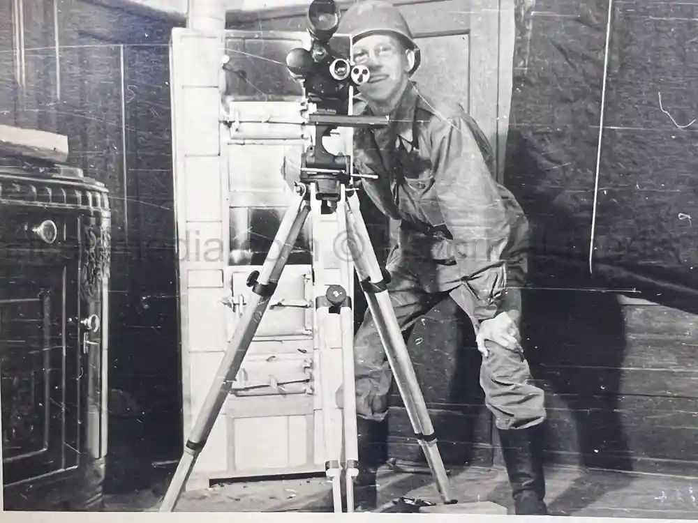 US WWII PHOTO ALBUM - ENGLAND, FRANCE, GERMANY - NICE! US WWII PHOTO ALBUM - ENGLAND, FRANCE, GERMANY - NICE! US WWII PHOTO ALBUM - ENGLAND, FRANCE, GERMANY - NICE! US WWII PHOTO ALBUM - ENGLAND, FRANCE, GERMANY - NICE!