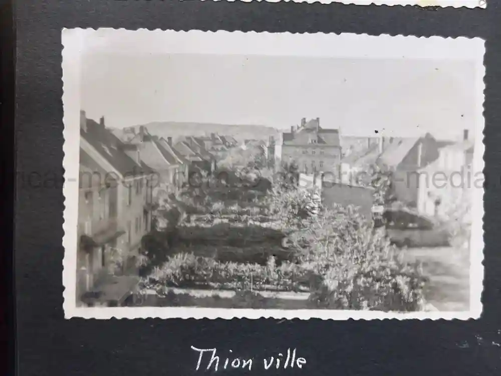 US WWII PHOTO ALBUM - ENGLAND, FRANCE, GERMANY - NICE! US WWII PHOTO ALBUM - ENGLAND, FRANCE, GERMANY - NICE! US WWII PHOTO ALBUM - ENGLAND, FRANCE, GERMANY - NICE! US WWII PHOTO ALBUM - ENGLAND, FRANCE, GERMANY - NICE!