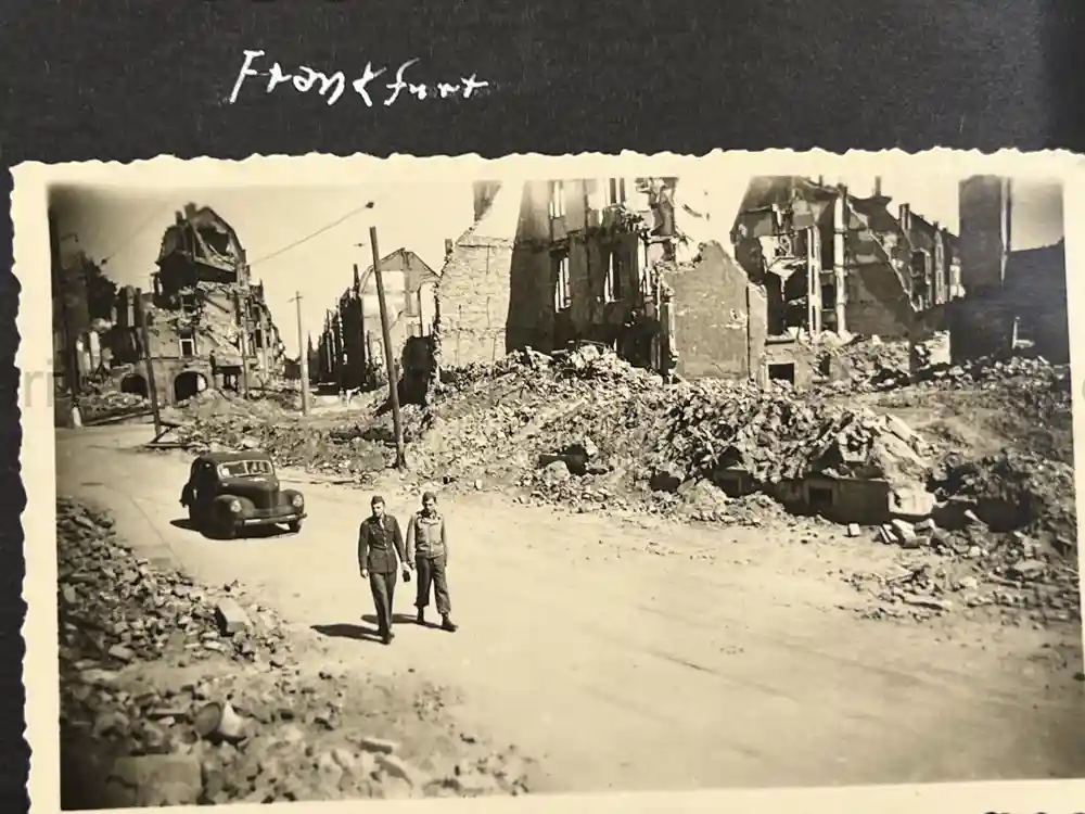 US WWII PHOTO ALBUM - ENGLAND, FRANCE, GERMANY - NICE! US WWII PHOTO ALBUM - ENGLAND, FRANCE, GERMANY - NICE! US WWII PHOTO ALBUM - ENGLAND, FRANCE, GERMANY - NICE! US WWII PHOTO ALBUM - ENGLAND, FRANCE, GERMANY - NICE!