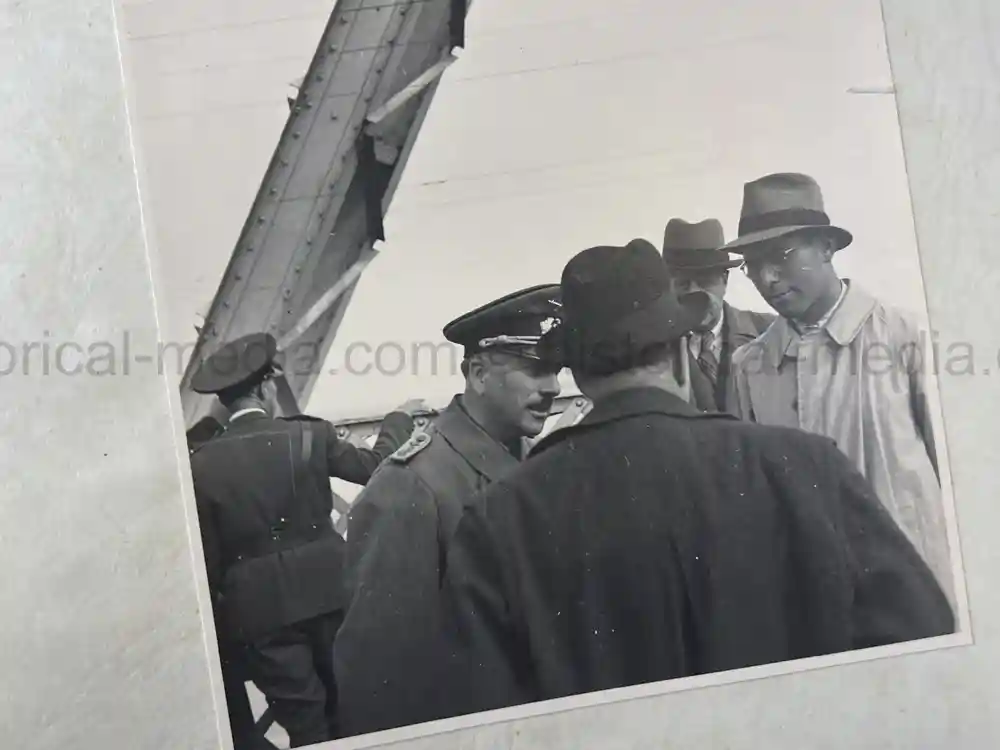 THIRD REICH ALBUM COMMEMORATING COMPLETION OF BRIDGE IN CERNAVODA, ROMANIA - 1941 THIRD REICH ALBUM COMMEMORATING COMPLETION OF BRIDGE IN CERNAVODA, ROMANIA - 1941