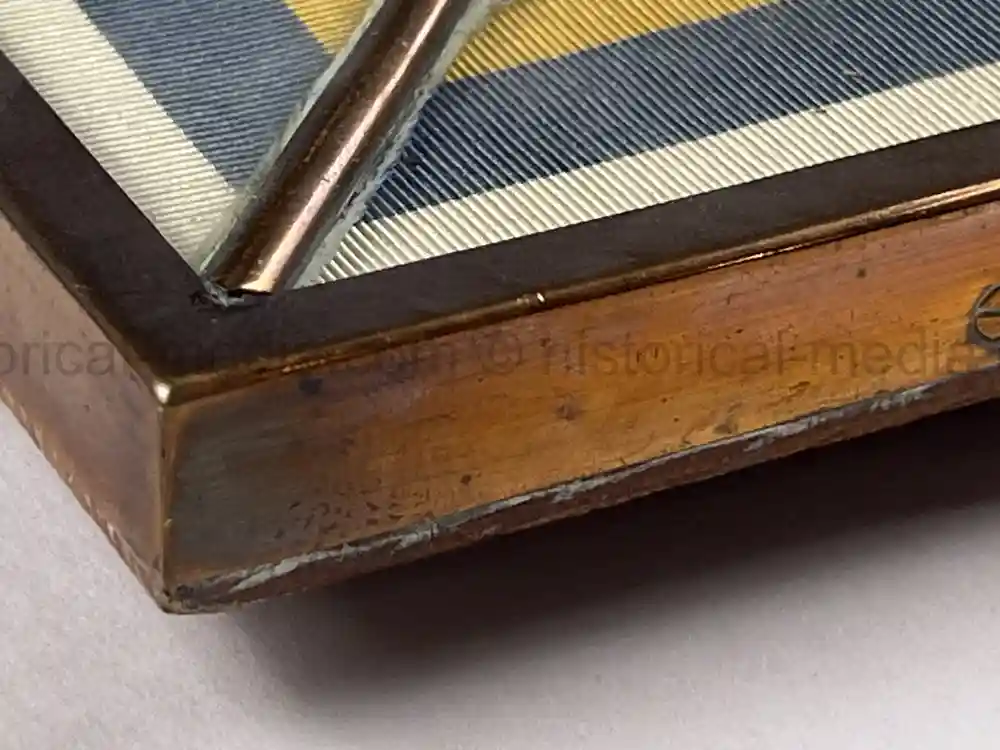 BRITISH ART-DECO FRAMED PORTRAIT BRITISH ART-DECO FRAMED PORTRAIT