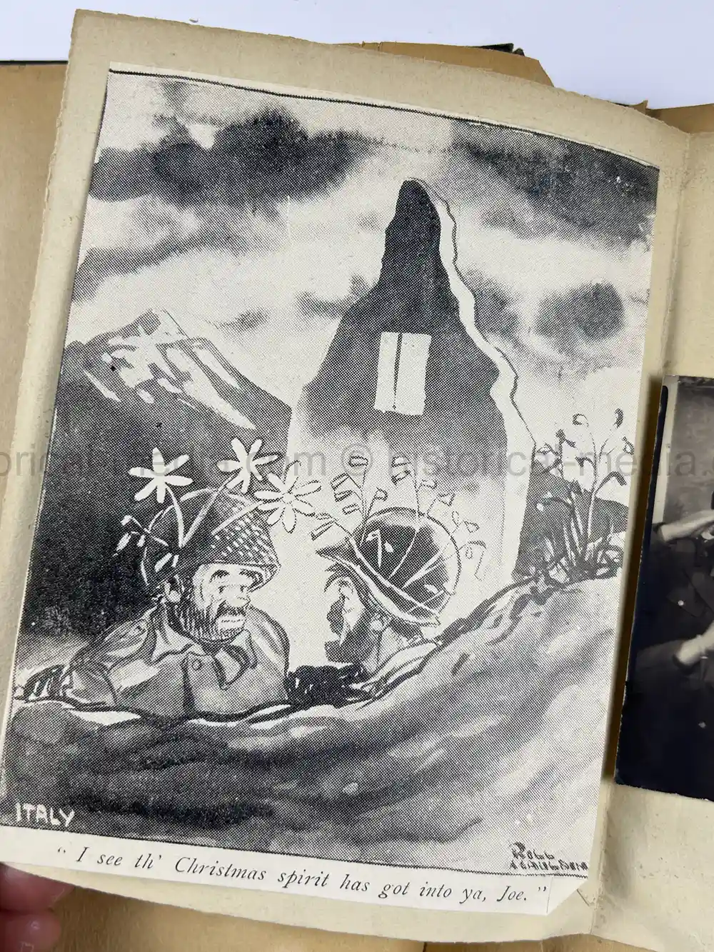 US WWII GI'S PHOTO ALBUM - 16th ARMORED DIVISION - GERMAN INSIGNIA