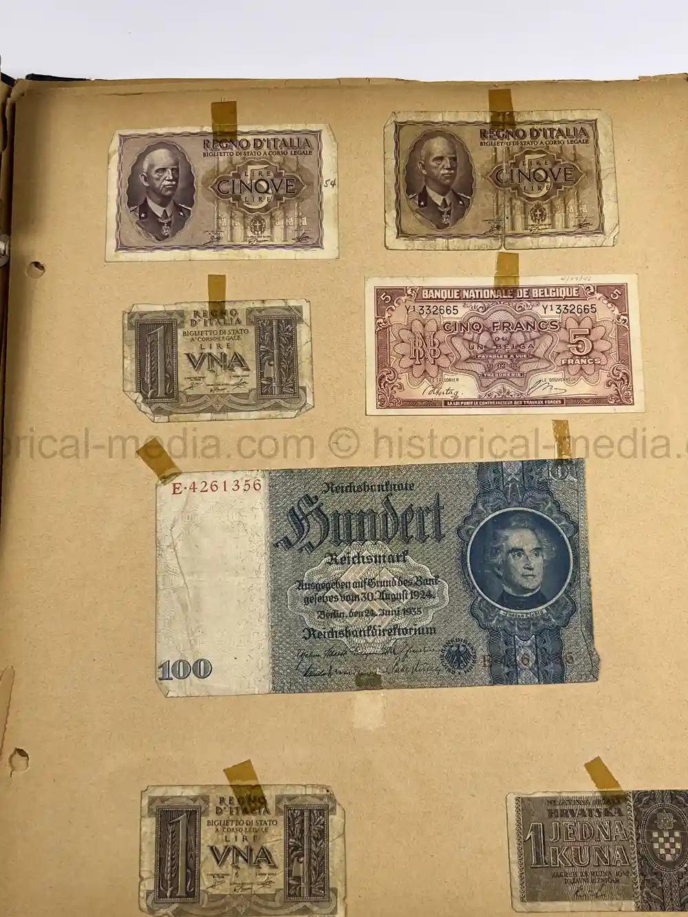 US WWII GI'S PHOTO ALBUM - 16th ARMORED DIVISION - GERMAN INSIGNIA