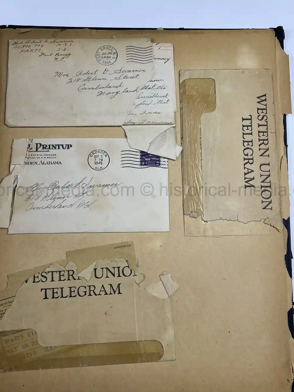 US WWII GI'S PHOTO ALBUM - 16th ARMORED DIVISION - GERMAN INSIGNIA