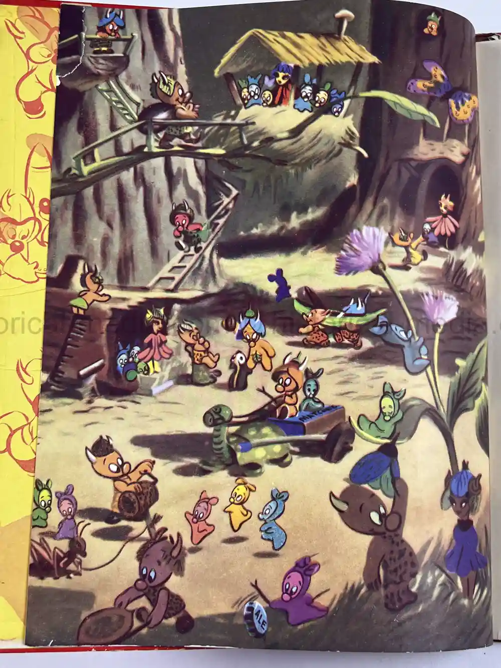 RARE FIRST EDITION WARTIME DISNEY BOOK - THE GREMLINS by ROALD DAHL