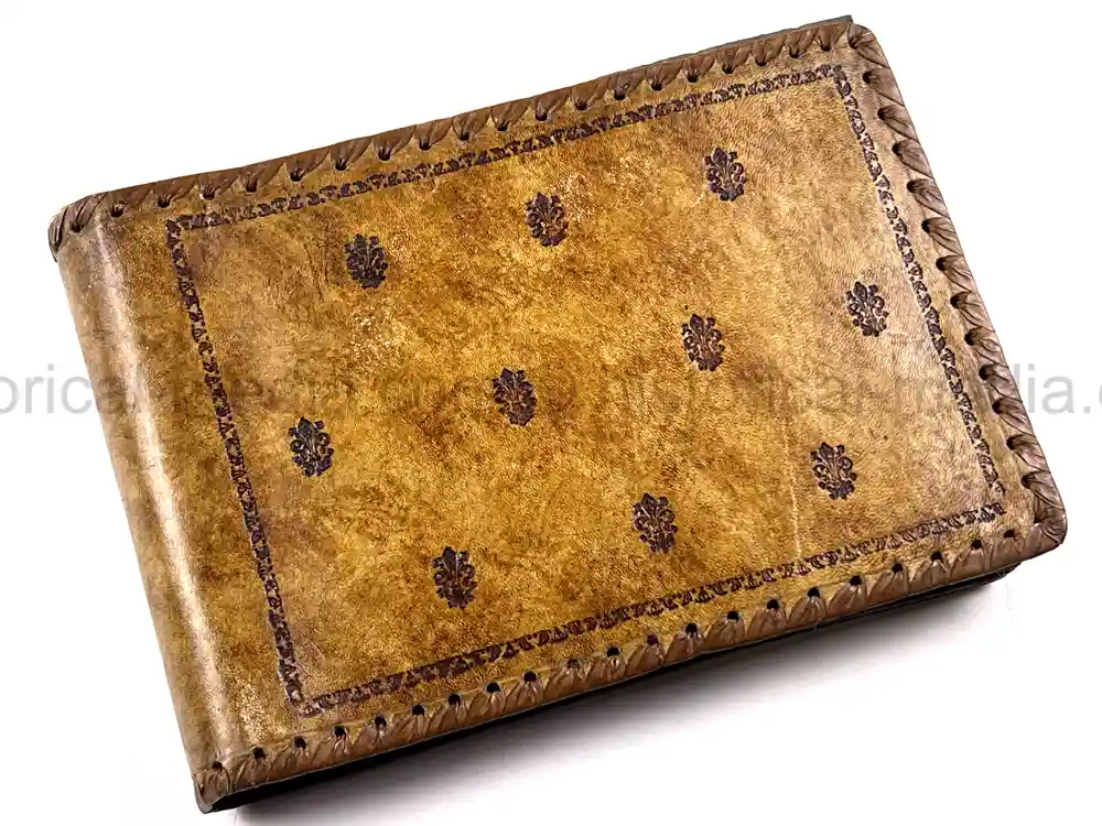 GEBIRGSJÄGER & NÜRNBERG RALLY PHOTO ALBUM - HITLER PHOTOS