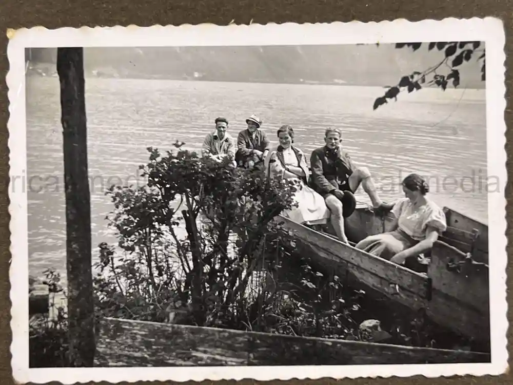 GEBIRGSJÄGER & NÜRNBERG RALLY PHOTO ALBUM - HITLER PHOTOS