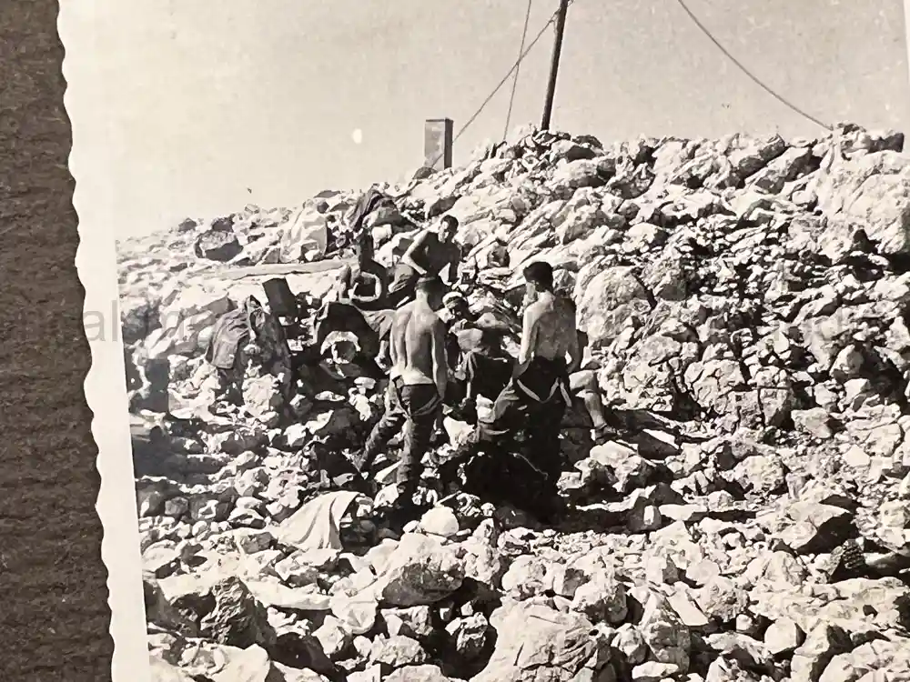 GEBIRGSJÄGER & NÜRNBERG RALLY PHOTO ALBUM - HITLER PHOTOS