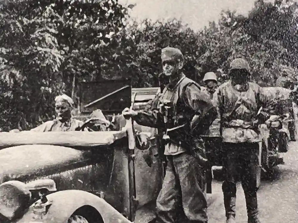 WAFFEN-SS PHOTO ALBUM - POST-WAR IMAGES WAFFEN-SS PHOTO ALBUM - POST-WAR IMAGES