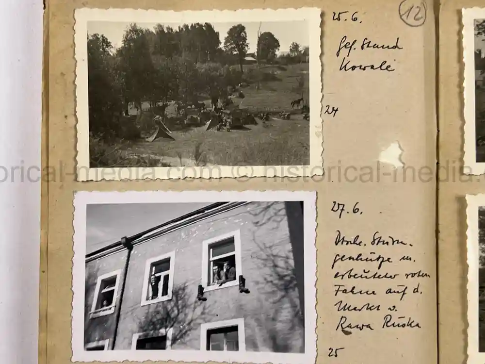 GERMAN WWII ARMY PHOTOGRAPHER'S SAMPLE ALBUM GROUPING - PANZERJÄGER-ABTEILUNG 24 - POLAND, RUSSIA, KRIM GERMAN WWII ARMY PHOTOGRAPHER'S SAMPLE ALBUM GROUPING - PANZERJÄGER-ABTEILUNG 24 - POLAND, RUSSIA, KRIM