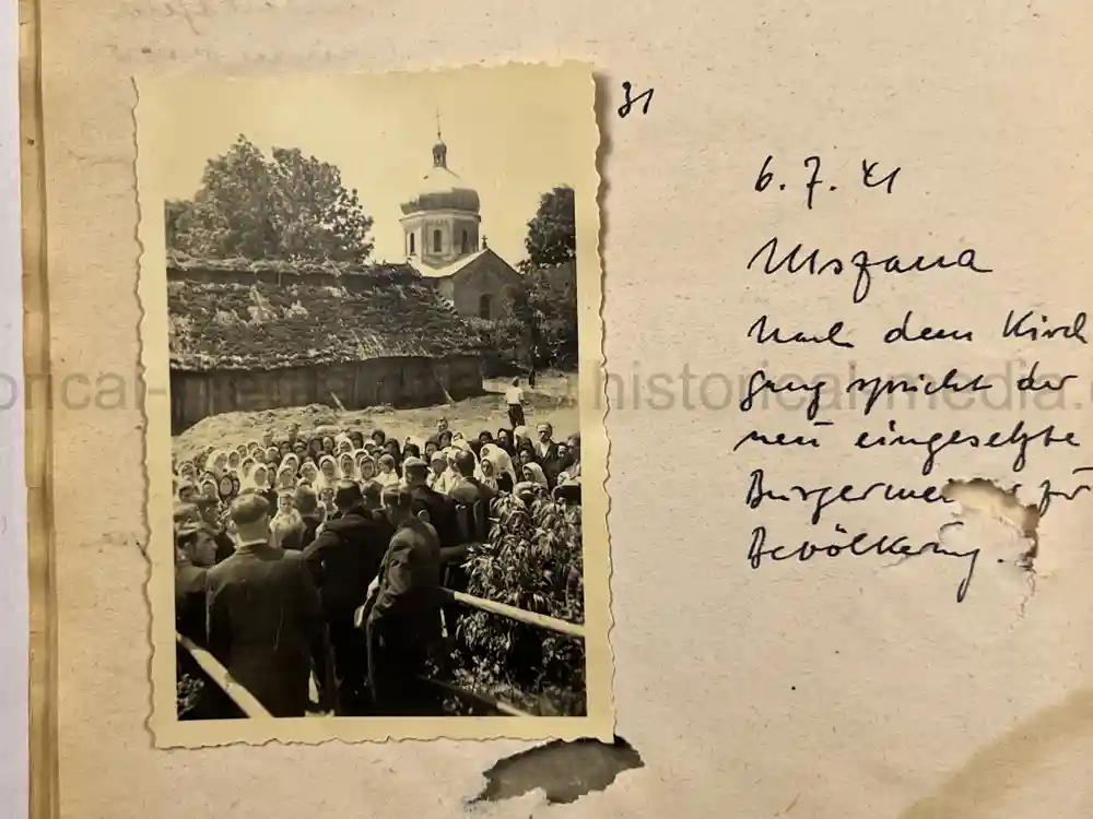 GERMAN WWII ARMY PHOTOGRAPHER'S SAMPLE ALBUM GROUPING - PANZERJÄGER-ABTEILUNG 24 - POLAND, RUSSIA, KRIM GERMAN WWII ARMY PHOTOGRAPHER'S SAMPLE ALBUM GROUPING - PANZERJÄGER-ABTEILUNG 24 - POLAND, RUSSIA, KRIM