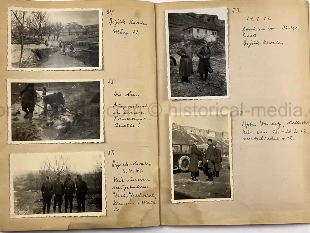 GERMAN WWII ARMY PHOTOGRAPHER'S SAMPLE ALBUM GROUPING - PANZERJÄGER-ABTEILUNG 24 - POLAND, RUSSIA, KRIM GERMAN WWII ARMY PHOTOGRAPHER'S SAMPLE ALBUM GROUPING - PANZERJÄGER-ABTEILUNG 24 - POLAND, RUSSIA, KRIM