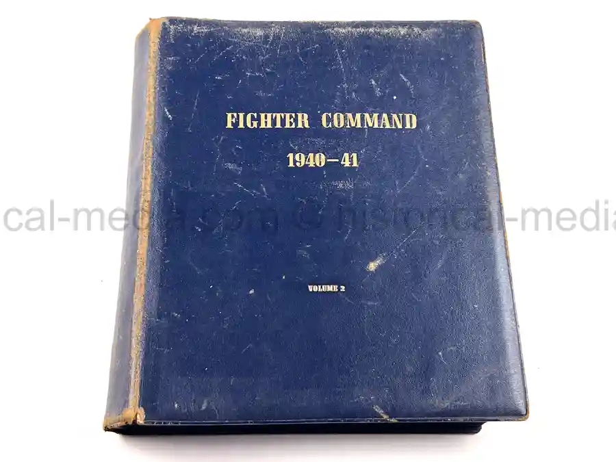 RAF BATTLE OF BRITAIN PHOTO ALBUM - PERSONAL ALBUM OF ROBERT WRIGHT - PERSONAL ASSISTANT TO HUGH DOWDING!