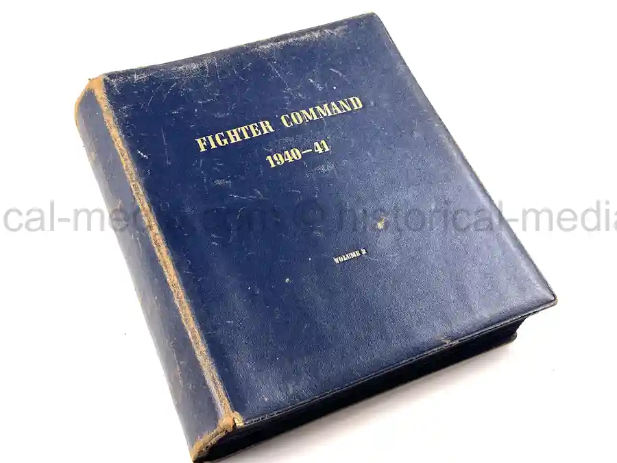 RAF BATTLE OF BRITAIN PHOTO ALBUM - PERSONAL ALBUM OF ROBERT WRIGHT - PERSONAL ASSISTANT TO HUGH DOWDING!