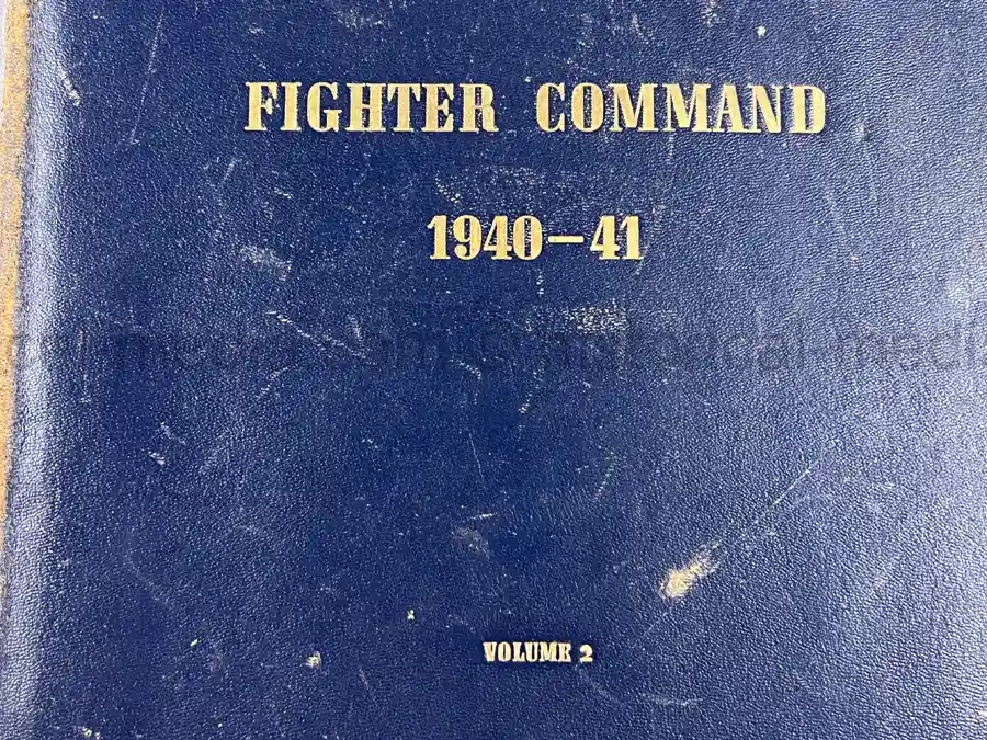 RAF BATTLE OF BRITAIN PHOTO ALBUM - PERSONAL ALBUM OF ROBERT WRIGHT - PERSONAL ASSISTANT TO HUGH DOWDING!