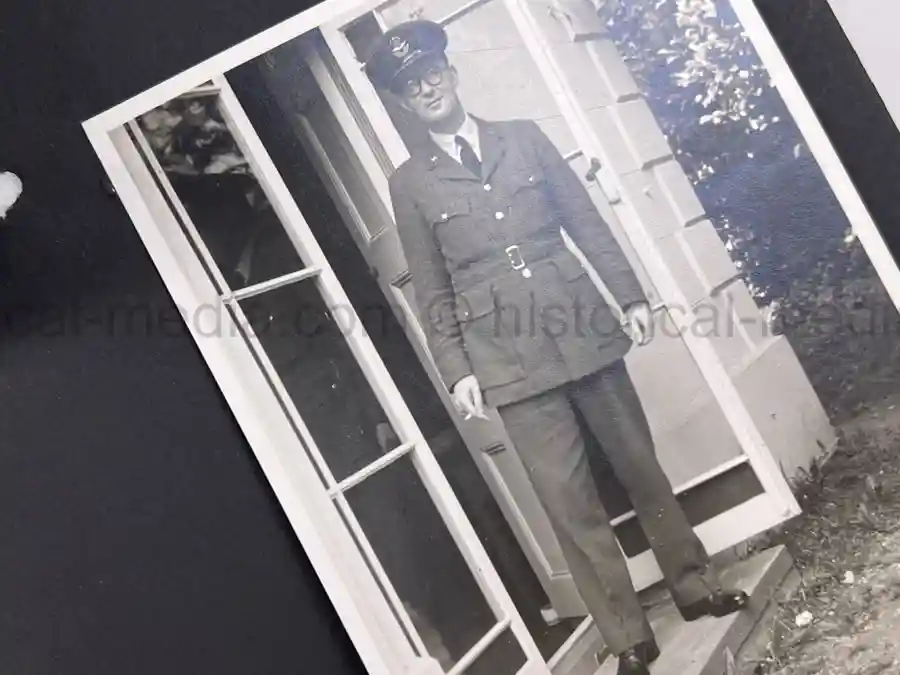 RAF BATTLE OF BRITAIN PHOTO ALBUM - PERSONAL ALBUM OF ROBERT WRIGHT - PERSONAL ASSISTANT TO HUGH DOWDING!