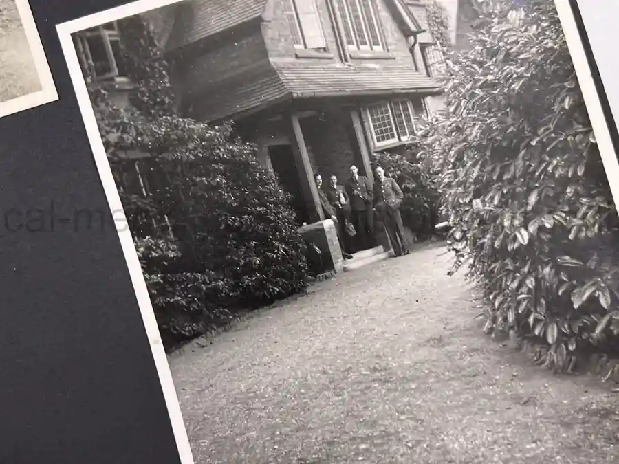 RAF BATTLE OF BRITAIN PHOTO ALBUM - PERSONAL ALBUM OF ROBERT WRIGHT - PERSONAL ASSISTANT TO HUGH DOWDING!