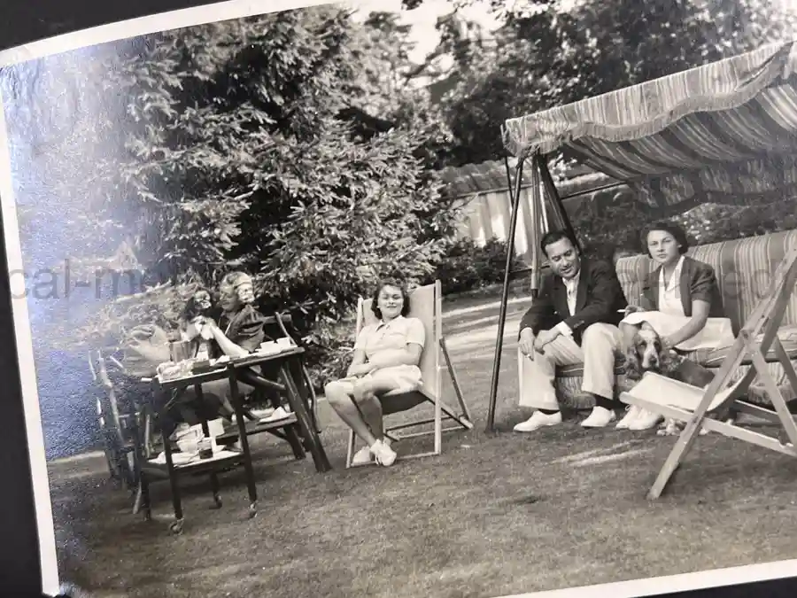 RAF BATTLE OF BRITAIN PHOTO ALBUM - PERSONAL ALBUM OF ROBERT WRIGHT - PERSONAL ASSISTANT TO HUGH DOWDING!