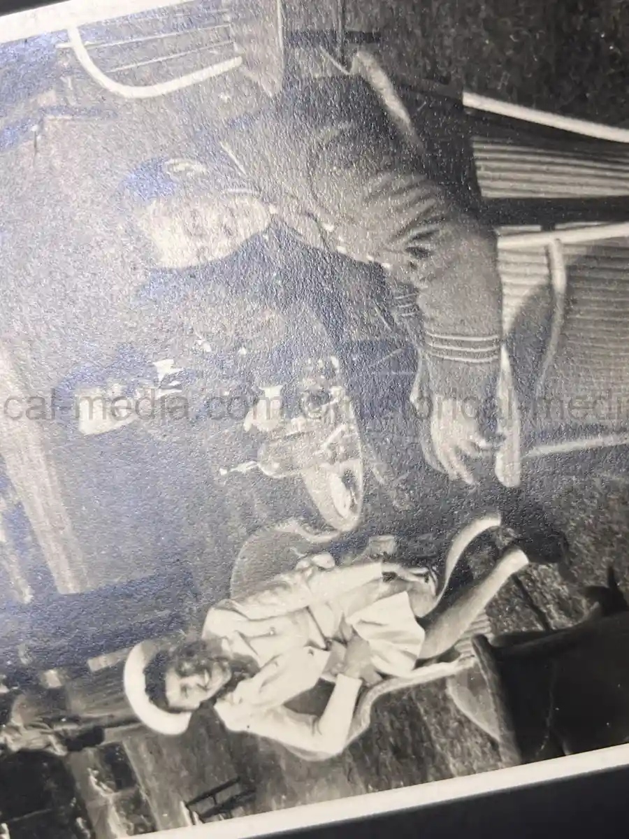 RAF BATTLE OF BRITAIN PHOTO ALBUM - PERSONAL ALBUM OF ROBERT WRIGHT - PERSONAL ASSISTANT TO HUGH DOWDING!