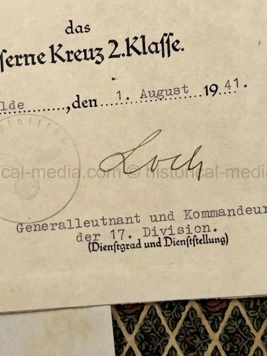 GERMAN WWII AWARD DOCUMENT GROUPING - 17 INF. DIVISION GERMAN WWII AWARD DOCUMENT GROUPING - 17 INF. DIVISION