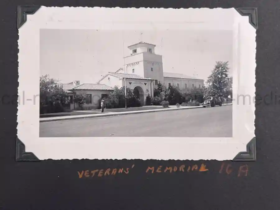 US WWII AIR CORPS PHOTO ALBUM - 31st FIGHTER SQUADRON - MASSIVE!