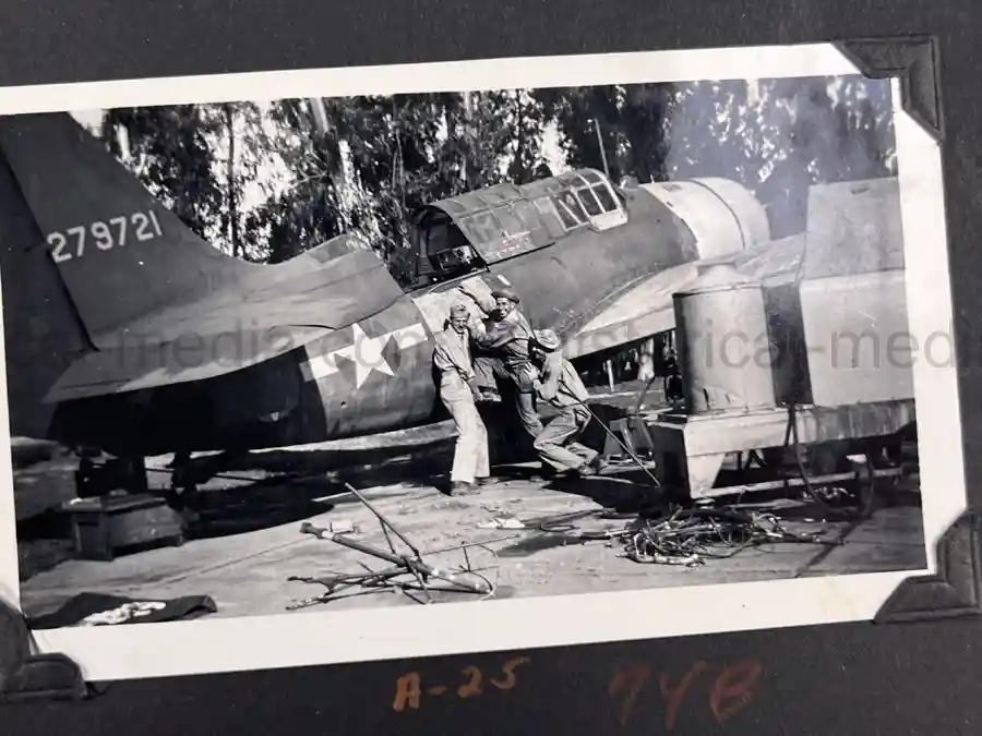 US WWII AIR CORPS PHOTO ALBUM - 31st FIGHTER SQUADRON - MASSIVE!