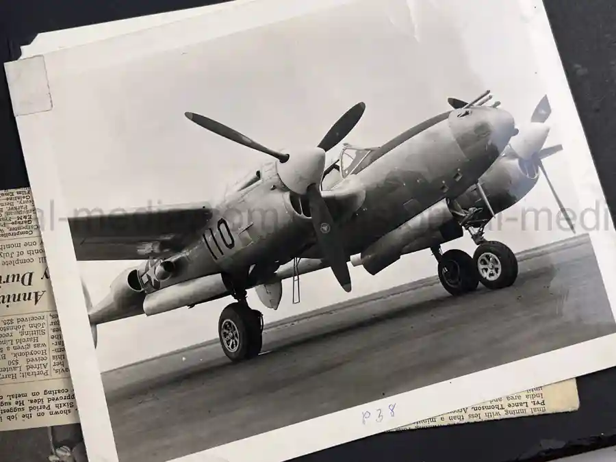 US WWII AIR CORPS PHOTO ALBUM - 31st FIGHTER SQUADRON - MASSIVE!