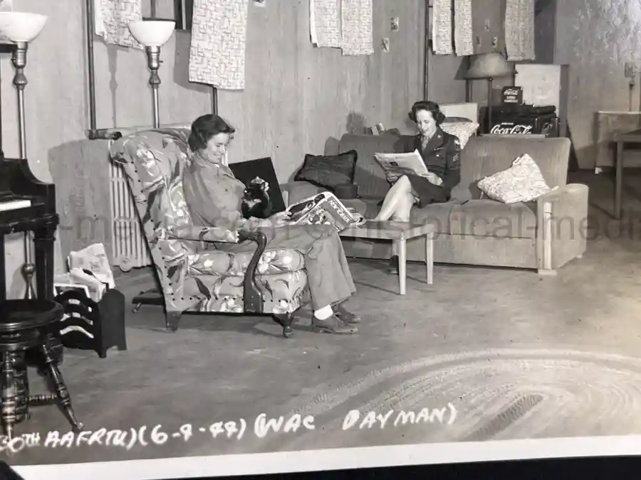 US WWII AIR CORPS PHOTO ALBUM - 31st FIGHTER SQUADRON - MASSIVE!