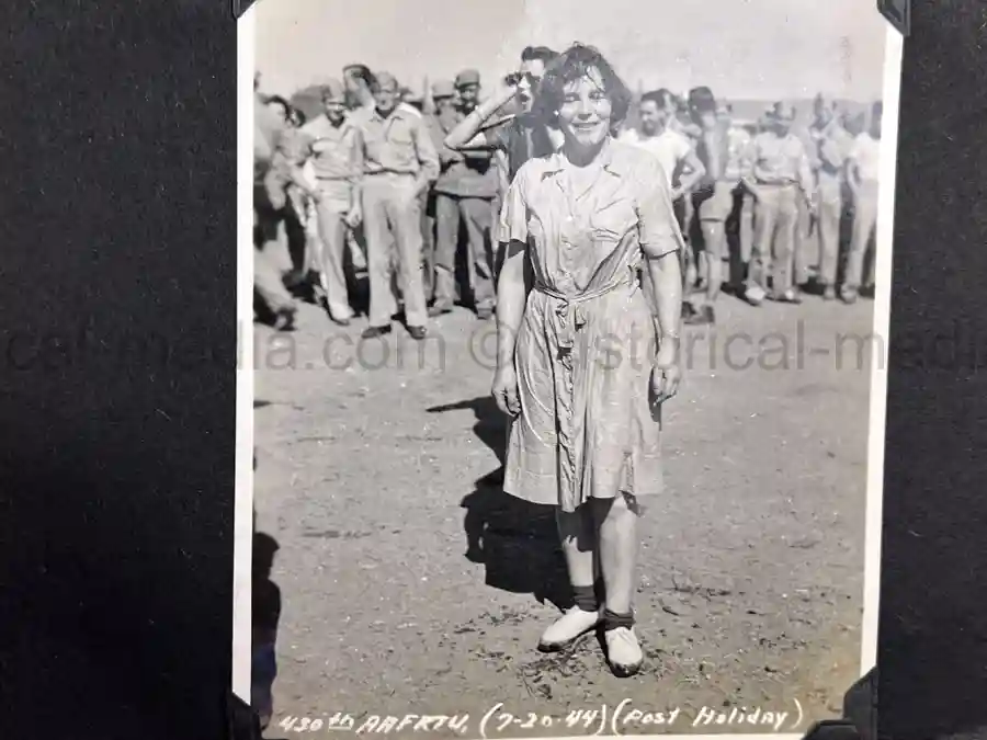 US WWII AIR CORPS PHOTO ALBUM - 31st FIGHTER SQUADRON - MASSIVE!