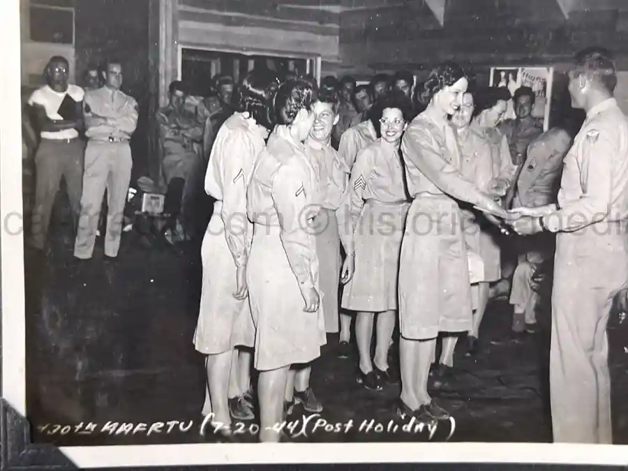 US WWII AIR CORPS PHOTO ALBUM - 31st FIGHTER SQUADRON - MASSIVE!