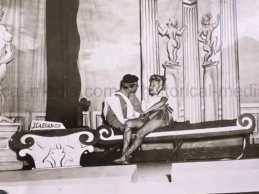 US WWII AIR CORPS PHOTO ALBUM - 31st FIGHTER SQUADRON - MASSIVE!