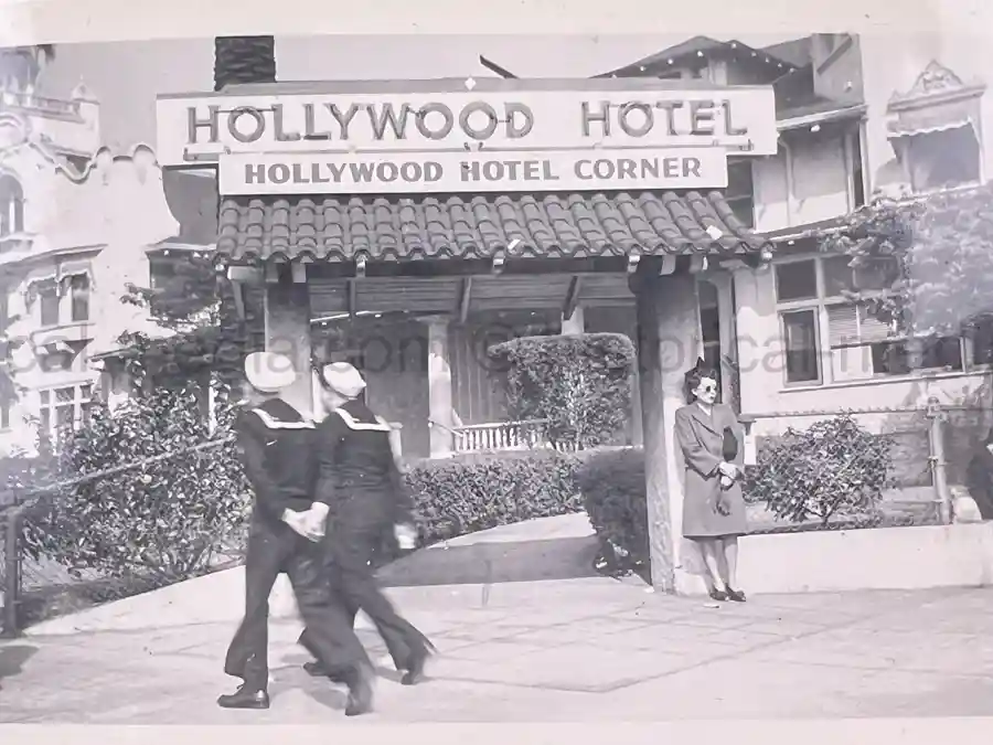 US WWII AIR CORPS PHOTO ALBUM - 31st FIGHTER SQUADRON - MASSIVE!