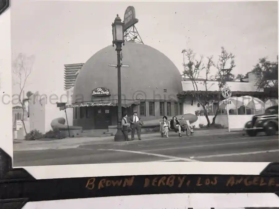 US WWII AIR CORPS PHOTO ALBUM - 31st FIGHTER SQUADRON - MASSIVE!