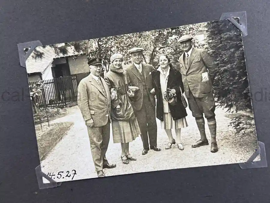 2x GERMAN THIRD REICH ERA PHOTO ALBUM GROUPING - JULIUS KAYSER & CO. 2x GERMAN THIRD REICH ERA PHOTO ALBUM GROUPING - JULIUS KAYSER & CO.