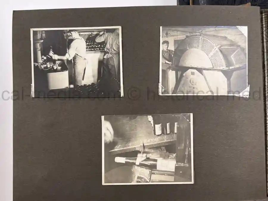 2x GERMAN THIRD REICH ERA PHOTO ALBUM GROUPING - JULIUS KAYSER & CO. 2x GERMAN THIRD REICH ERA PHOTO ALBUM GROUPING - JULIUS KAYSER & CO.