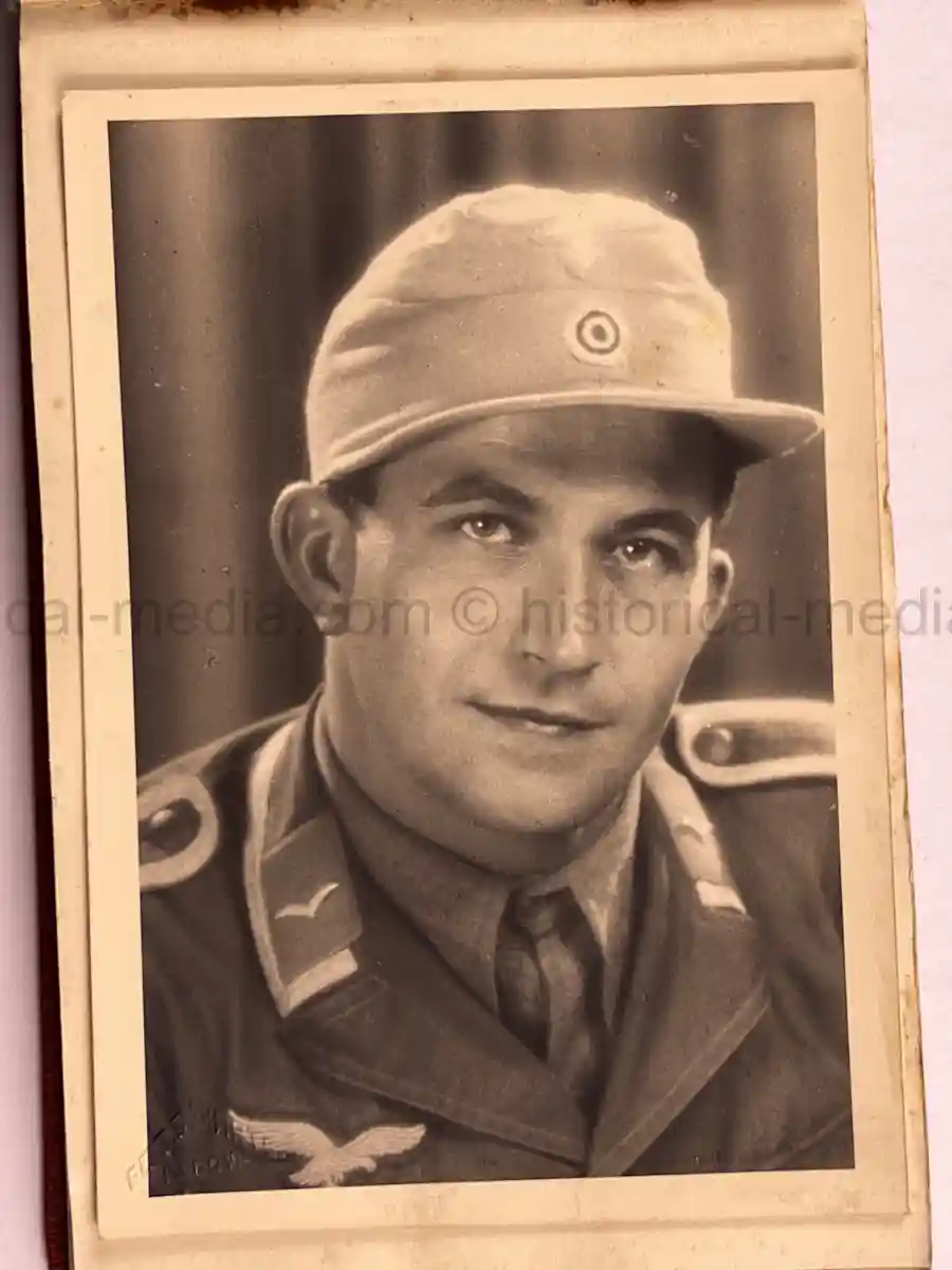 LUFTWAFFE PHOTO ALBUM - DAK LUFTWAFFE M41 CAP LUFTWAFFE PHOTO ALBUM - DAK LUFTWAFFE M41 CAP