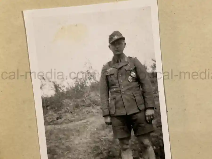 GERMAN WWII ARMY PHOTOGRAPHER'S SAMPLE ALBUM - RUSSIA CAMPAIGN - ART. RGT. 60/65 - KUBAN GERMAN WWII ARMY PHOTOGRAPHER'S SAMPLE ALBUM - RUSSIA CAMPAIGN - ART. RGT. 60/65 - KUBAN